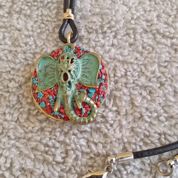 NatureLoversJewelry Jewelry - 3D Turquoise Elephant Pendant on 20" Leather Cord